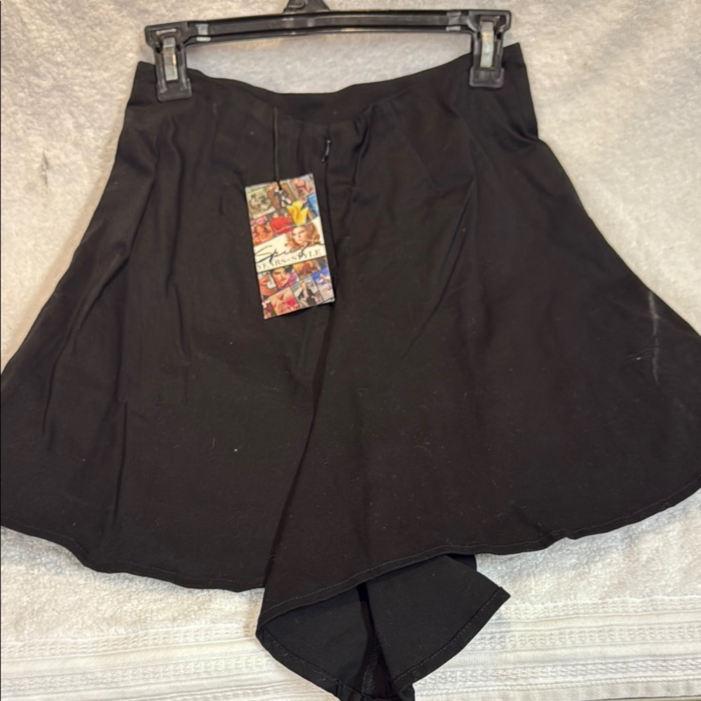 Black Skirt